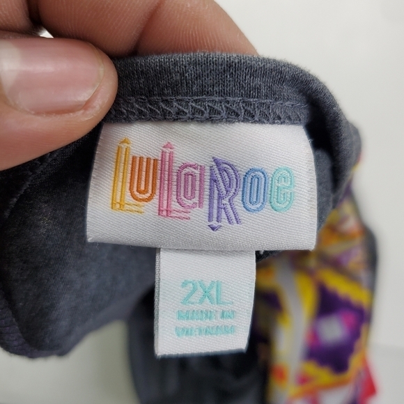 LuLaRoe Randy Style Baseball Tee Shirt Printed Sleeves Women's 2XL - Picture 3 of 7